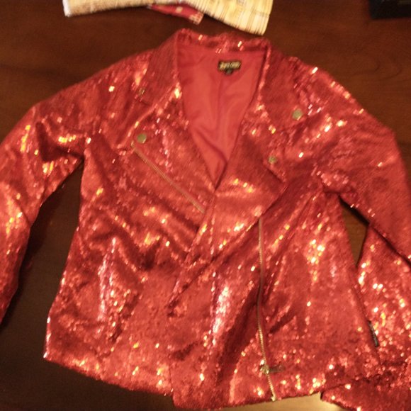 JO JO'S CLOSET RED SEQUIN JACKET.... EUC - Picture 5 of 6